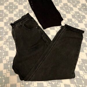 Oraije high waisted crop grey jeans.